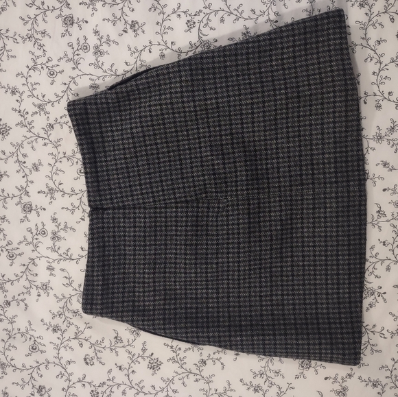 ARITZIA ✨ Wilfred wool mini skirt - Picture 4 of 8